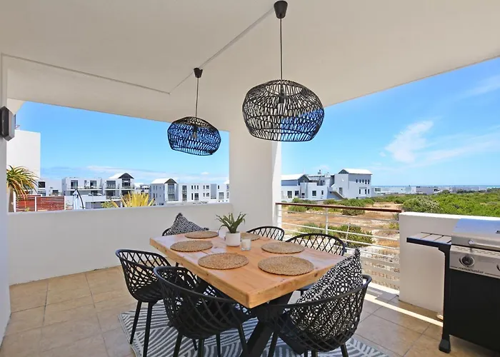 Designer Beachfront Apartment In Big Bay With Swimming Pool- 2 Bedroom, 1 Azure